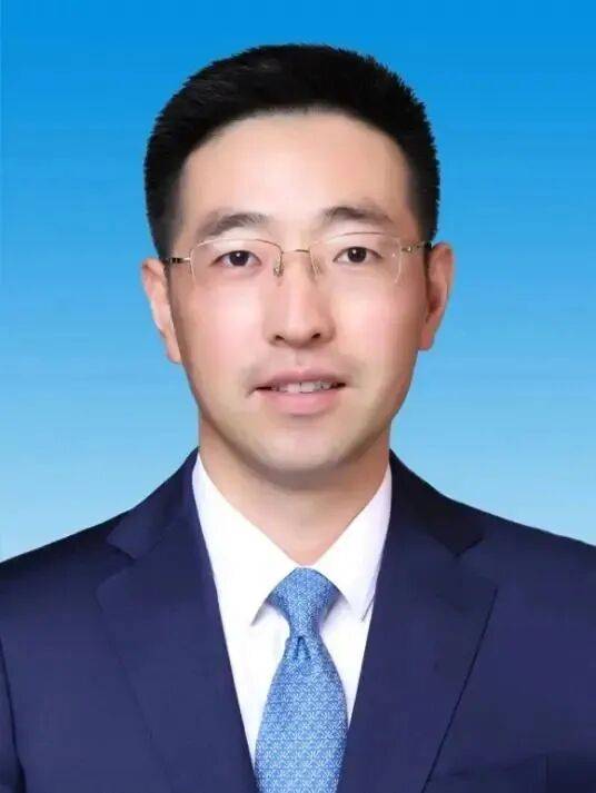 孙道寻当选苏州市吴江区区长<strong></p>
<p>微众银行理财</strong>，曾任“全国经济最强镇”党委书记