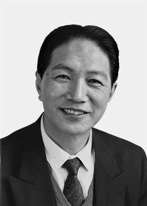 辽宁省人大常委会原副主任毕锡桢逝世<strong></p>
<p>零钱包理财</strong>，曾任大连市委书记