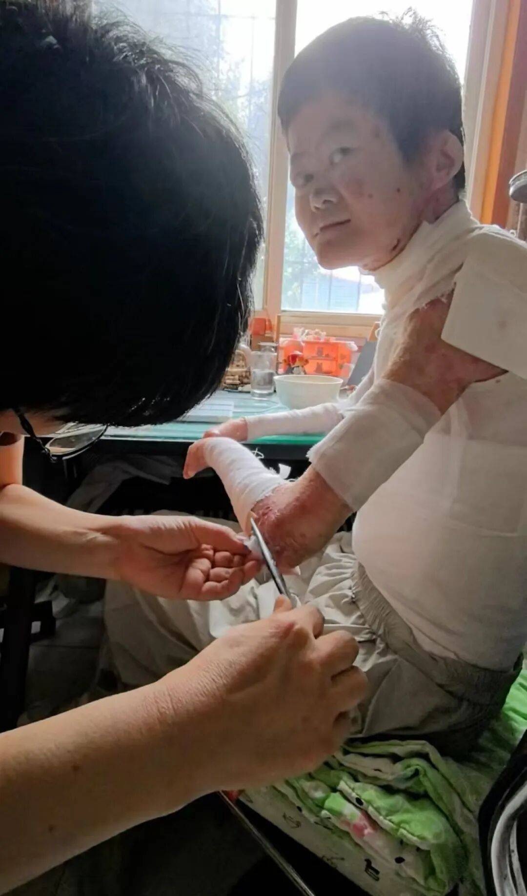 医生断言“活不过2岁”的郑州罕见病女孩<strong></p>
<p>零钱包理财</strong>，24岁“带伤出征”，开启西藏之行