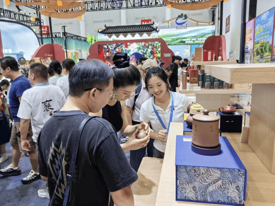 中国文化旅游产业博览会<strong></p>
<p>理财投资排行榜</strong>，襄阳多个县市区火爆出圈！