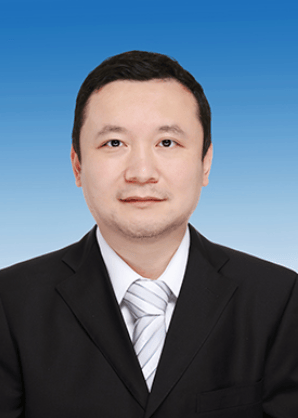 主动投案<strong></p>
<p>成都理财</strong>,“80后”北京大学党委常委、副校长任羽中接受审查调查