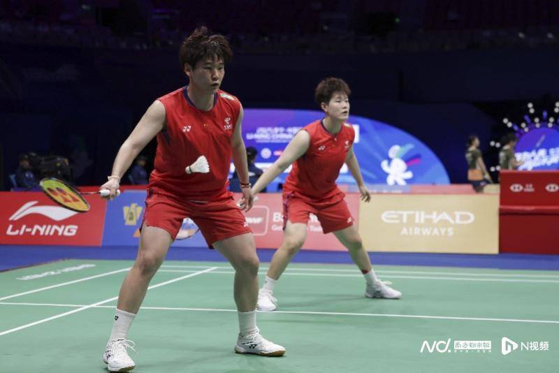 中国羽毛球大师赛于深圳开拍<strong></p>
<p>成都理财</strong>,国羽首日7战4胜