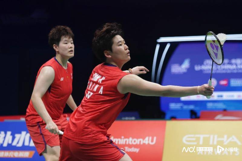 中国羽毛球大师赛16强战<strong></p>
<p>保息理财产品</strong>,国羽五项锁定11个八强席位