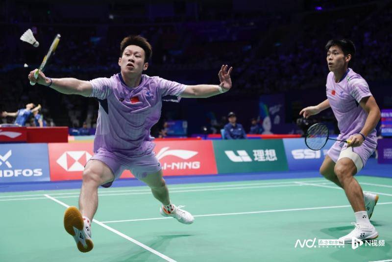 中国羽毛球大师赛16强战<strong></p>
<p>保息理财产品</strong>,国羽五项锁定11个八强席位