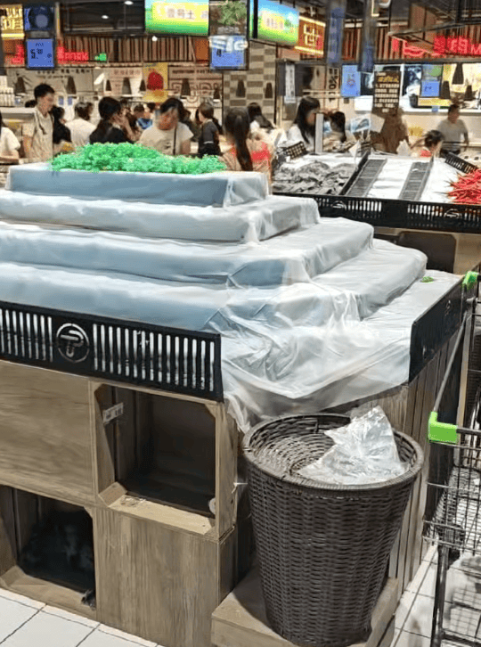 台风“桦加沙”即将登陆<strong></p>
<p>p2p理财好</strong>，广东一超市只剩辣椒：广东人最后的倔强，路过的看都不看一眼