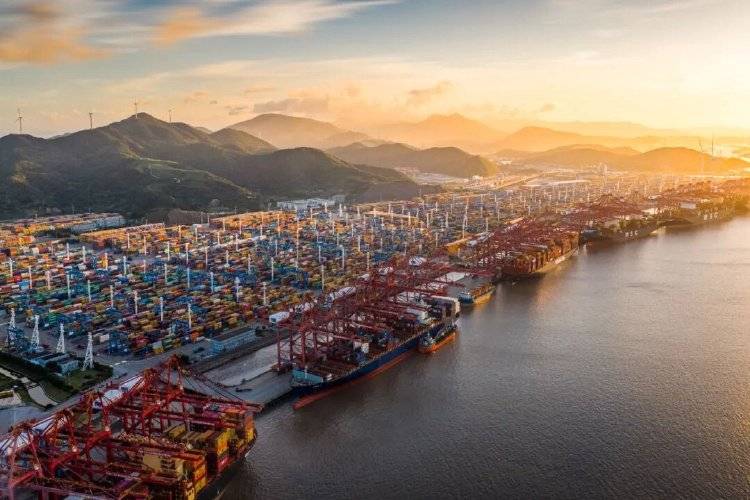 18天直达欧洲<strong></p>
<p>p2p理财好</strong>!“中欧北极快航”开通