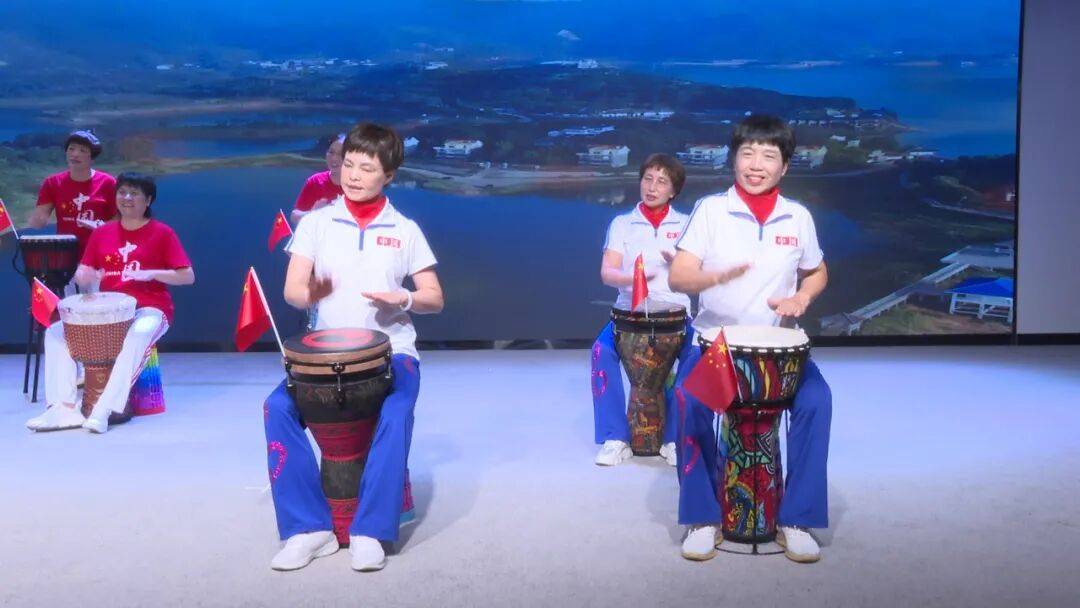 <strong></p>
<p>金融理财师考试</strong>我县举办“欢度中秋 喜迎国庆”文艺晚会