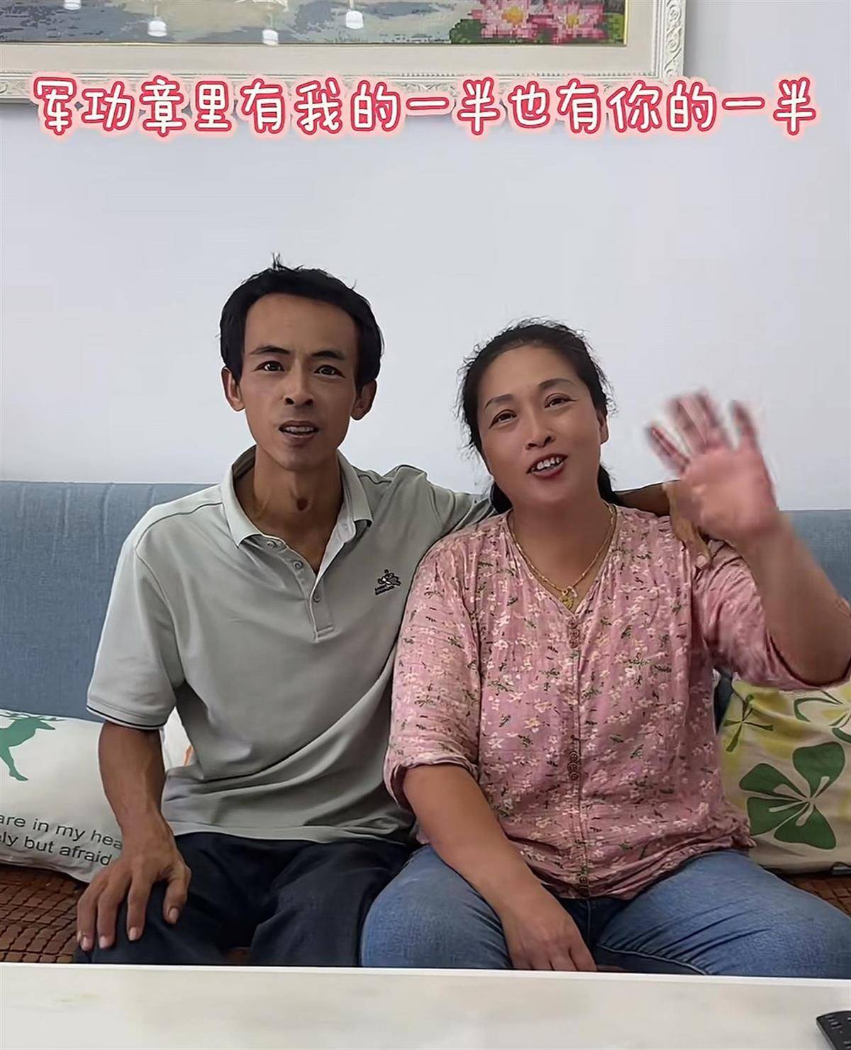 对话鸡排哥李俊永:爆火后每天一二十个镜头对着我<strong></p>
<p>凤凰金融理财</strong>,未来不考虑直播带货,更愿意和顾客待在一起