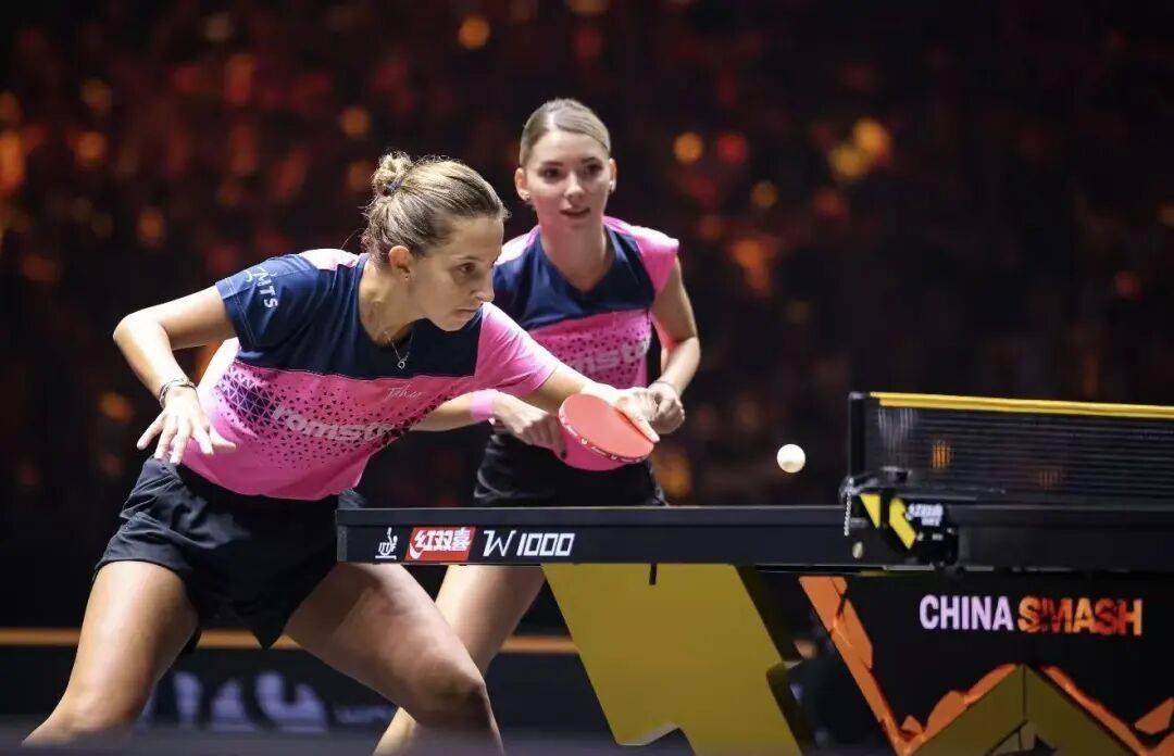 国乒提前锁定混双冠军<strong></p>
<p>赚吧理财</strong>,男、女双打各有3对进4强 | WTT中国大满贯双打