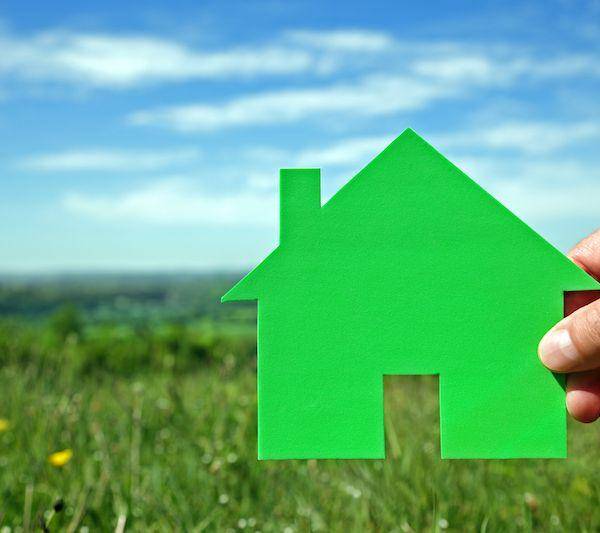 卖房也要“反内卷”！北京“金九”二手房网签破1.5万套，协会倡议中介不得恶意压价｜华夏双节观察