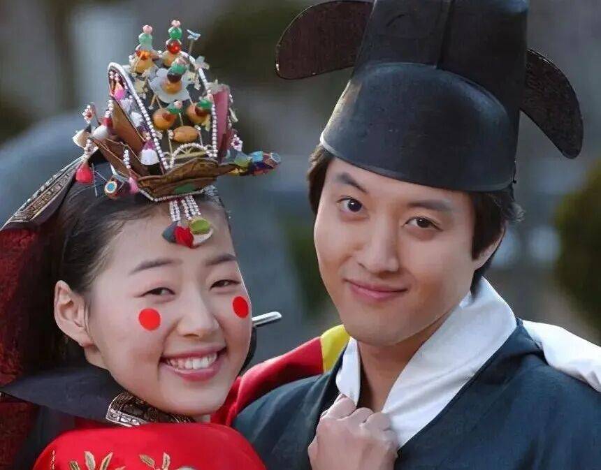 知名男演员自曝患罕见病<strong></p>
<p>赚吧理财</strong>,“连呼吸都痛”