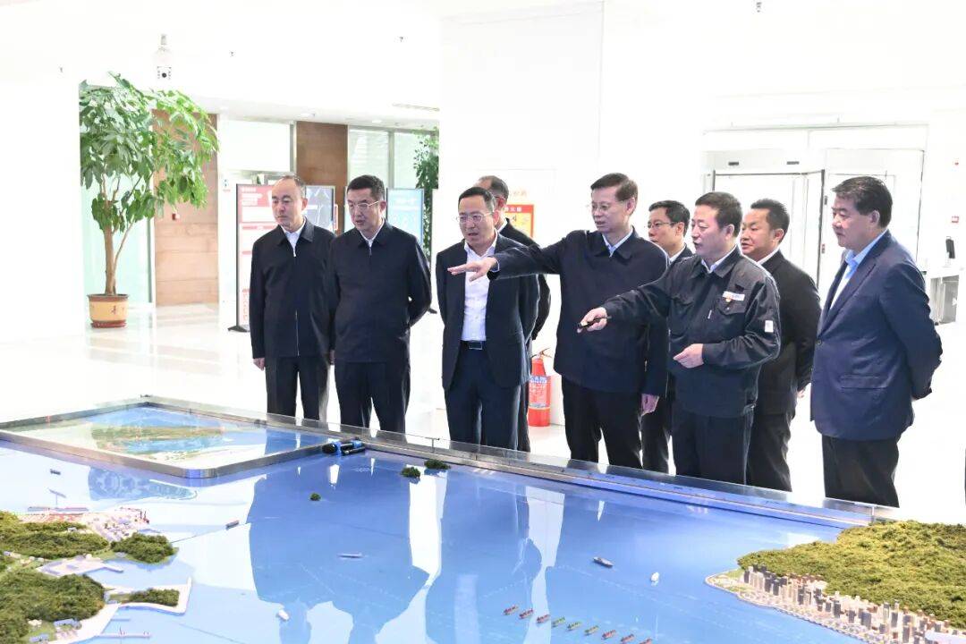 新任辽宁省委书记许昆林<strong></p>
<p>券商理财产品</strong>,到大连调研