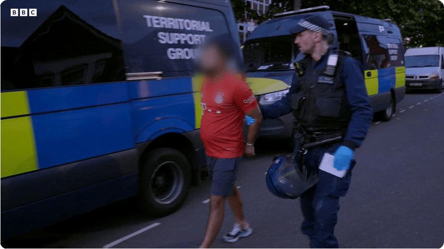 凯特患癌竟因辉瑞疫苗?伦敦4万被盗手机直飞香港<strong></p>
<p>券商理财产品</strong>,比贩毒暴利产业链曝光…