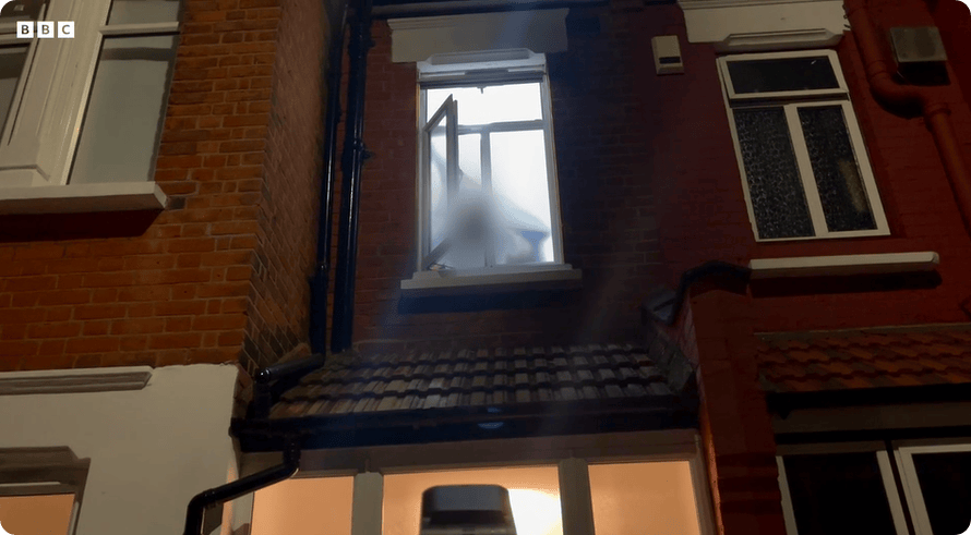 凯特患癌竟因辉瑞疫苗?伦敦4万被盗手机直飞香港<strong></p>
<p>券商理财产品</strong>,比贩毒暴利产业链曝光…