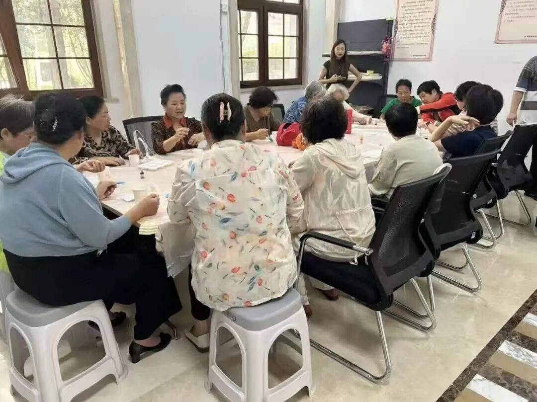 月圆中秋 情系两岸——各区组织丰富多彩活动与台胞共迎中秋