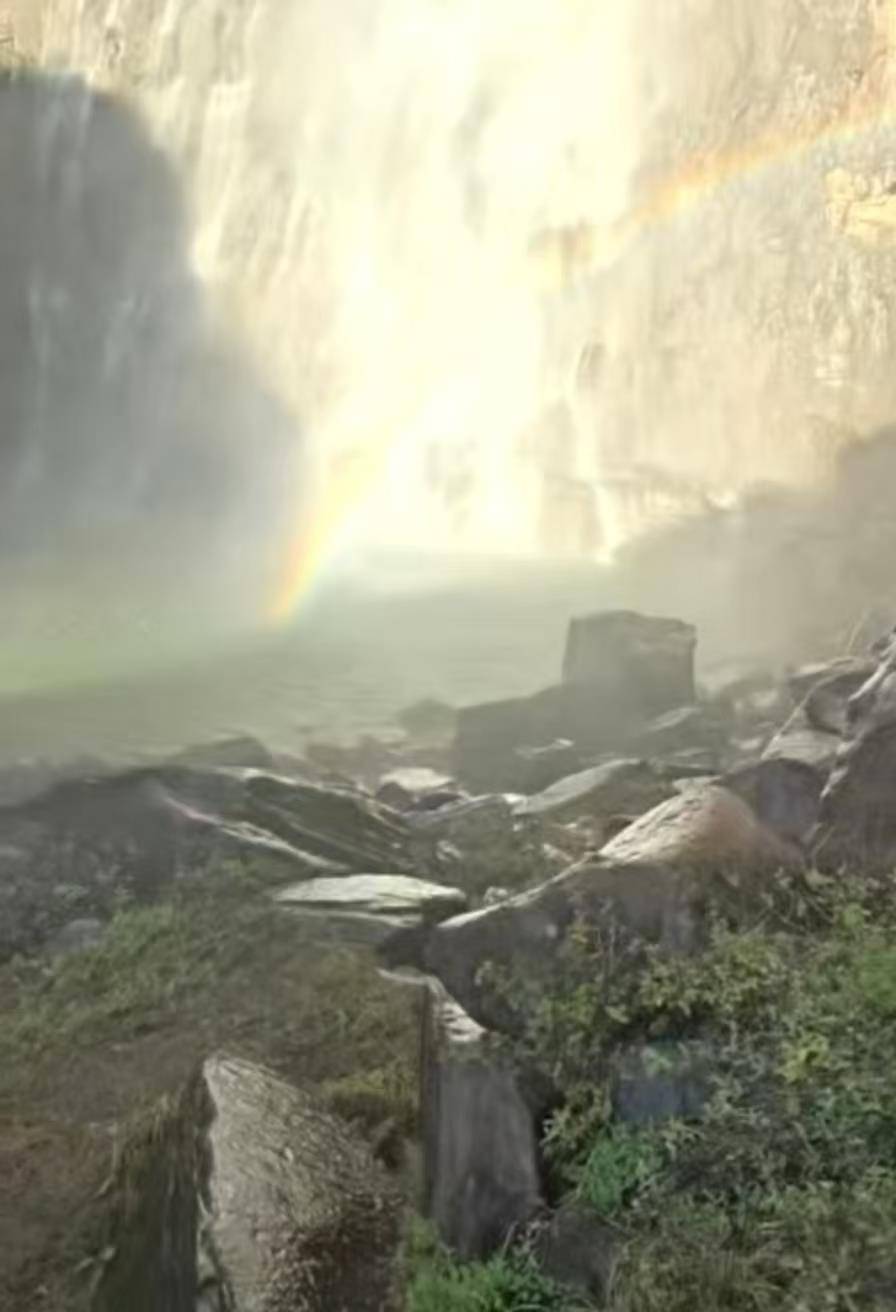 在南太行瀑布拍照时坠崖男大学生确认身亡<strong></p>
<p>如何理财最好</strong>,救援人员:潜入水潭3米深处找到遗体,已转交给家属