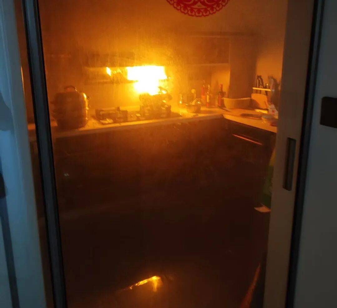 以案为鉴 | 家中起火前<strong></p>
<p>哪家银行理财产品</strong>,他们都曾接到一通电话……