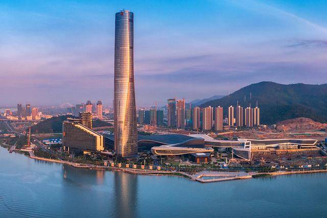 这家地产央企退市<strong></p>
<p>银宝理财</strong>！公司也曾喊出要“活下去”