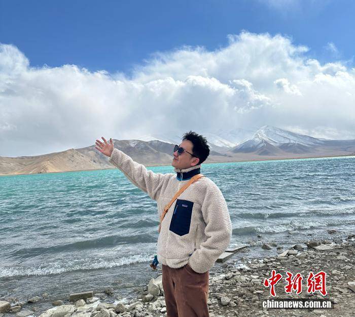 台湾IP涌入《没出息》评论区:<strong></p>
<p>银宝理财</strong>我在台湾我要回家