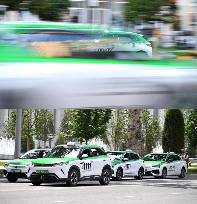 青年说 | 到中亚<strong></p>
<p>理财夜市</strong>,奔赴一场激动人心的“探秘”