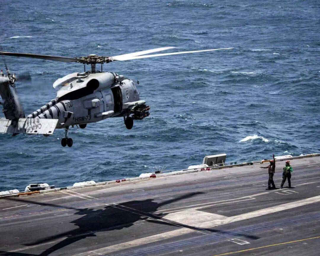 美海军在南海连摔两架飞机<strong></p>
<p>理财通下载</strong>,因电磁攻击?中国军号发文