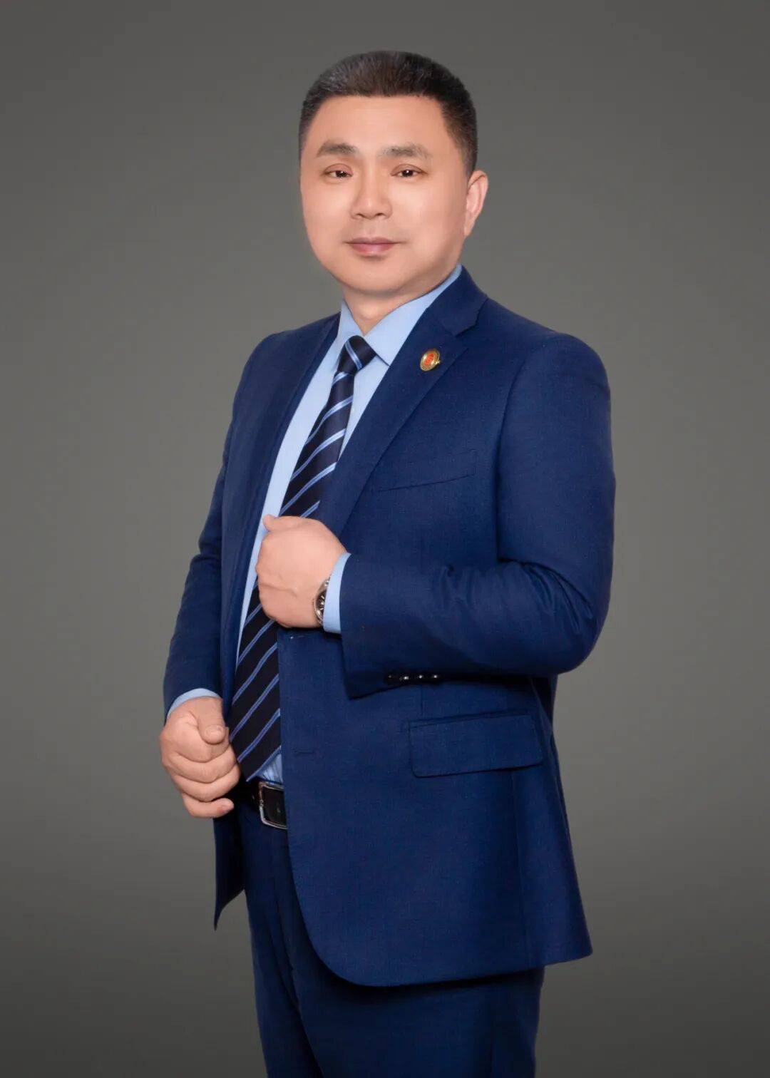 二姐夫帮忙装修房子<strong></p>
<p>微理财怎么样</strong>,铺瓷砖后卷走3万多装修款,这是违约还是诈骗?