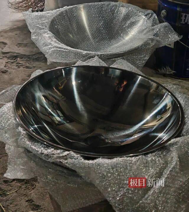 “传家锅”工厂账号粉丝已超260万<strong></p>
<p>白银理财</strong>,对话锅厂负责人傅家兄弟:30年老锅依然能用,证明当年造锅选择是对的