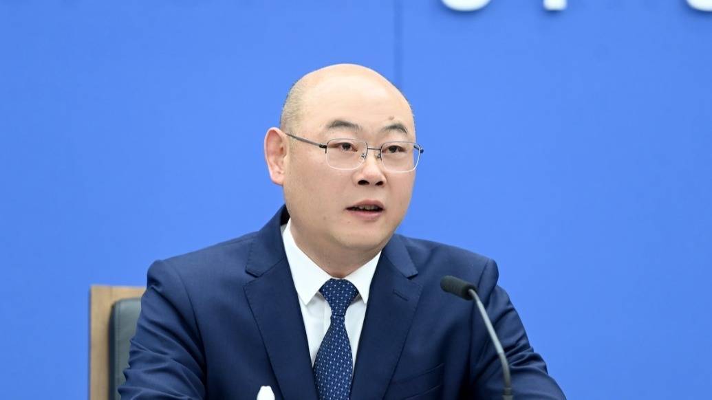 区划调整后<strong></p>
<p>猪理财</strong>,原两江新区管委会主任许宏球调任永川区委副书记