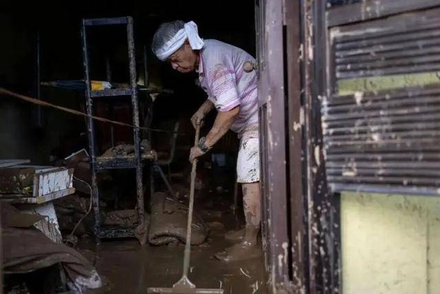 中方为什么要援助菲律宾<strong></p>
<p>财猪理财</strong>,都援助了谁?