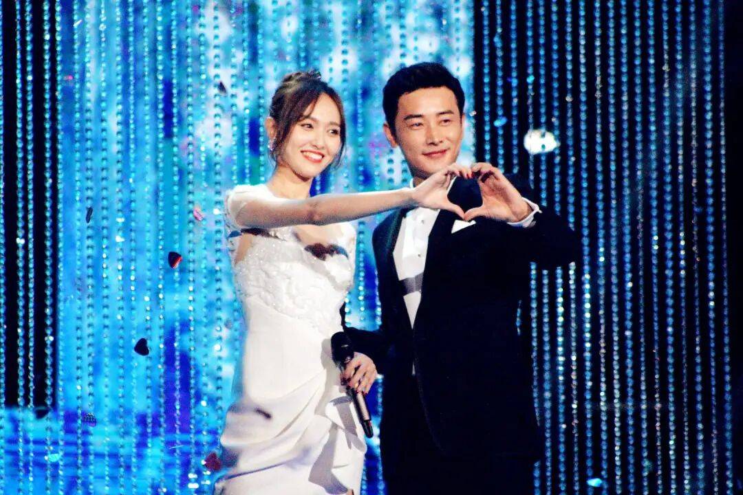 曝内娱著名恩爱夫妻已离婚<strong></p>
<p>如何网上理财</strong>,演员“唐嫣 罗晋”冲上热搜,天眼查显示两人无商业关联