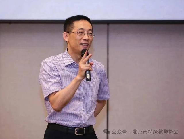 施一公:无论什么学科<strong></p>
<p>网上如何理财</strong>,物理、工程、生物、文科,我认为最不重要的是智商!