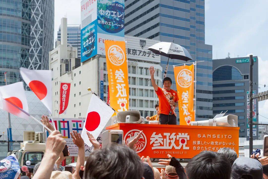 日本人也想不通:82%的人说要为台去死<strong></p>
<p>在美国理财</strong>,但肯为日而战的却只有9%