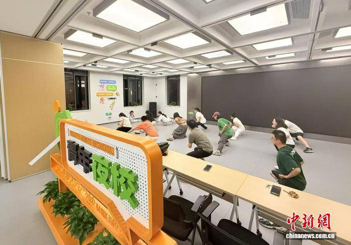 年均引进3万大学生<strong></p>
<p>金融理财安全吗</strong>,浙江最年轻城区靠什么?