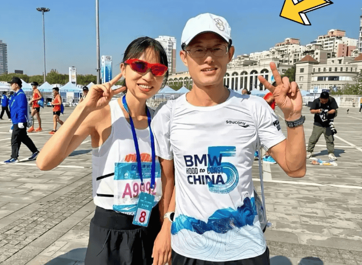 张水华辞职后携老公直播秀恩爱<strong></p>
<p>贷理财</strong>,称白岩松是自己恩人