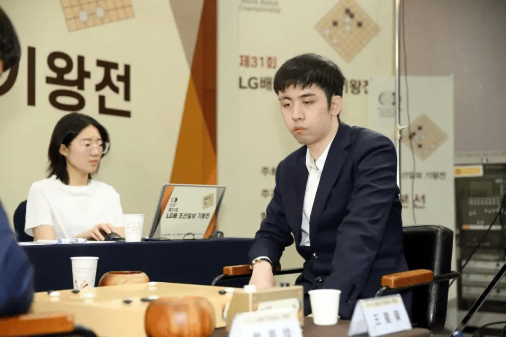 逆转夺下LG杯世界冠军<strong></p>
<p>长春理财</strong>，当年的顽童已成中国围棋的领军人物