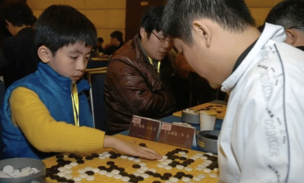 逆转夺下LG杯世界冠军<strong></p>
<p>长春理财</strong>，当年的顽童已成中国围棋的领军人物